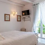 Valentina *