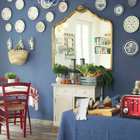 Valentina ホテル *