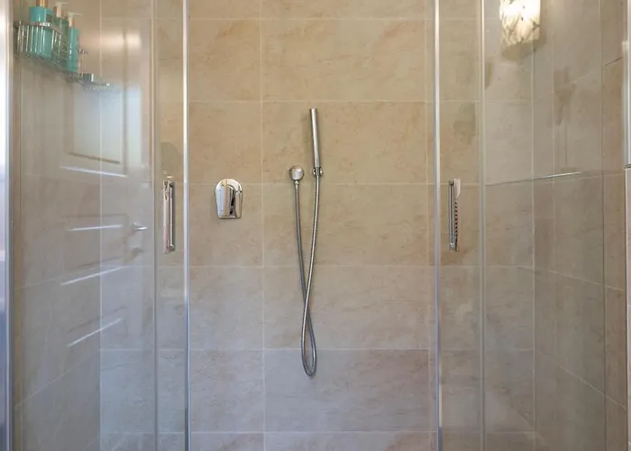 Valentina Szálloda *